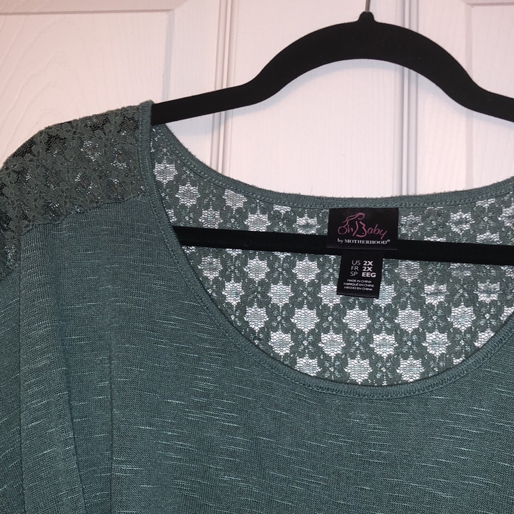 Plus size maternity shirt